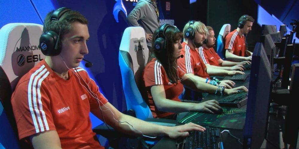 DB enters eSport 2